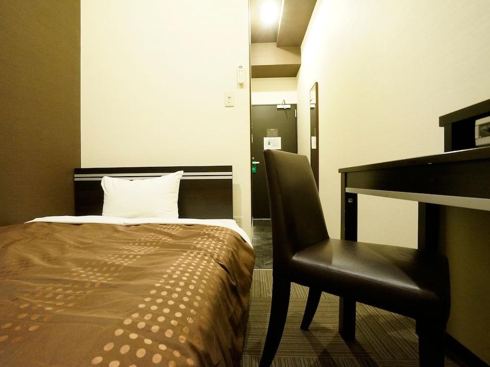 Hotel Livemax Budget Esaka Suita Exterior photo