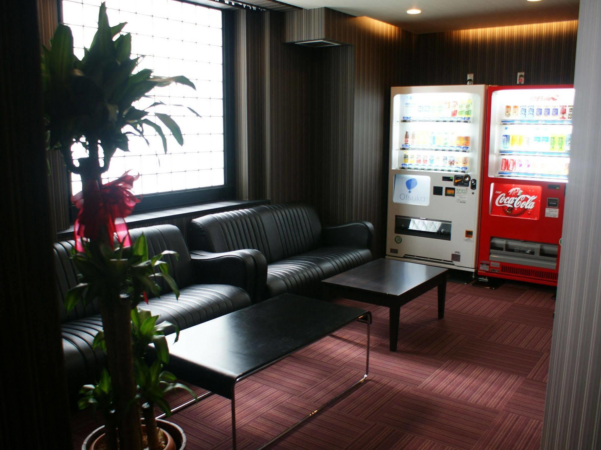 Hotel Livemax Budget Esaka Suita Exterior photo